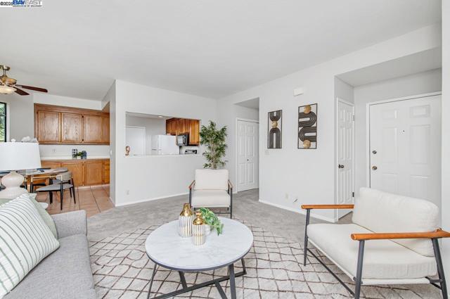 2030 Canyon Woods Drive, San Ramon CA: https://media.crmls.org/mediaz/122d3f2f-37a1-4328-baab-bfdbb44c18d0.jpg
