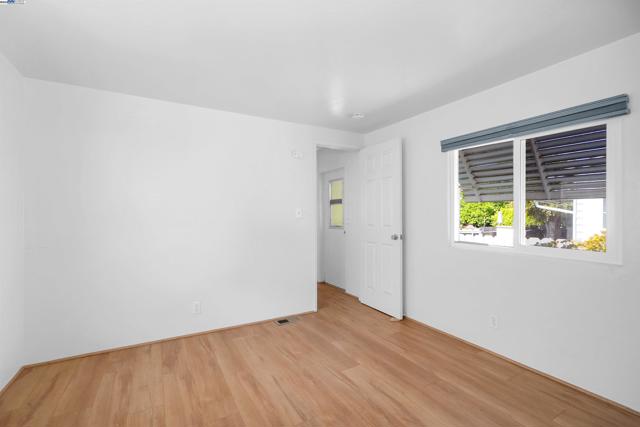 17754 Meekland Ave, Hayward CA: https://media.crmls.org/mediaz/122d73db-42b8-47cf-9e77-26835c1aba60.jpg