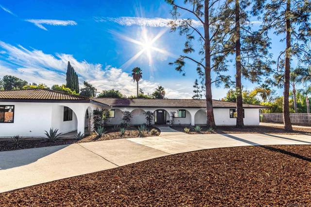 12821 Avenida La Valencia, Poway, California 92064, 4 Bedrooms Bedrooms, ,3 BathroomsBathrooms,Single Family Residence,For Sale,Avenida La Valencia,240027887SD