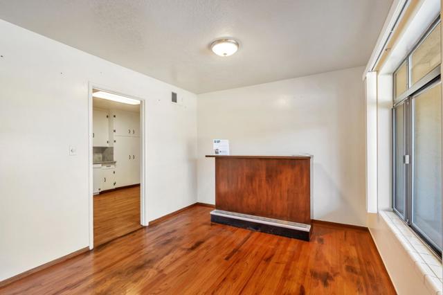 Image 15 of 41 For 948 Olive Avenue