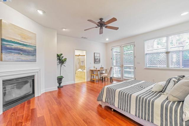 135 Cara Ct, Walnut Creek CA: https://media.crmls.org/mediaz/12306833-d83e-4ee3-87a0-683121771cfb.jpg