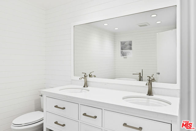 Drew Fenton | 21938 Pacific Coast Highway Malibu CA | MLS: 7426305 Drew Fenton | 21938 Pacific Coast Highway Malibu CA | MLS: 7426305