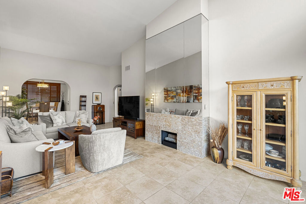 MLS #25617329 image #5