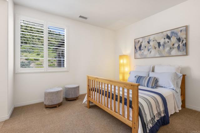 2776 Vistamonte Glen, Escondido CA: https://media.crmls.org/mediaz/1231d7c1-5887-448d-843d-f319480561da.jpg