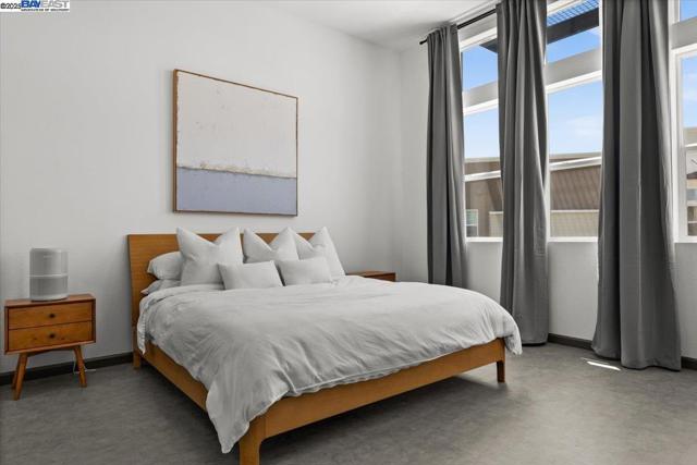 5483 Melissa Ln, Dublin CA: https://media.crmls.org/mediaz/123217d9-f627-46b0-838a-a1aec75d5e30.jpg