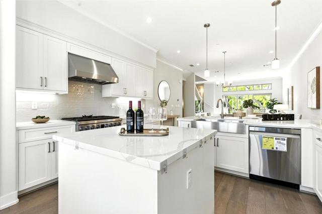 2014 W Middlefield Road, Mountain View CA: https://media.crmls.org/mediaz/12334f4e-9f60-4b38-ae7a-66deef496829.jpg