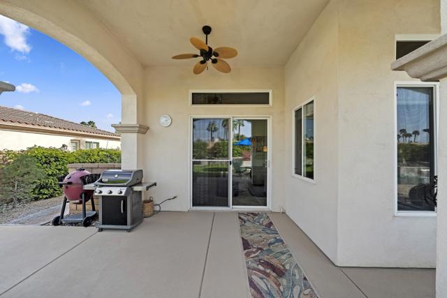 50 Toscana E Way, Rancho Mirage CA: https://media.crmls.org/mediaz/12335ce2-acd7-4805-a546-9b62536c3d58.jpg