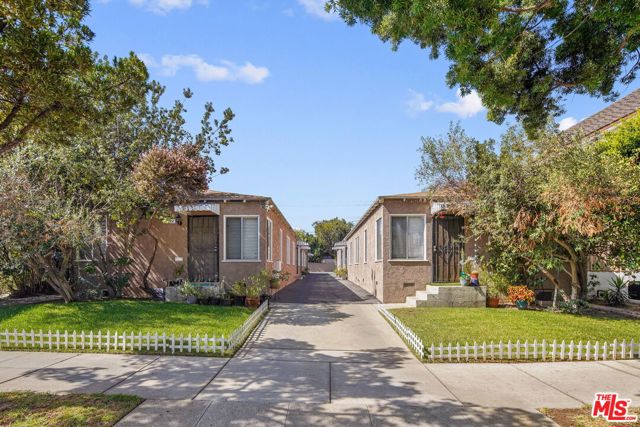 2420 34Th Street Santa Monica, California The perfect opportunity to own a well-maintained 7-unit income building in the highly sought-after Sunset Park neighborhood located just blocks away from shopping, restaurants, Trader Joes, nightlife, Santa Monicas Production District & freeway/transit access. This property consists of two single-story buildings with 7 nicely upgraded 1Bd+1Ba apartments. All units have hardwood & tile floors, crown moldings & vintage charm! Copper plumbing & separately metered gas & electric. Off-street parking for each unit.