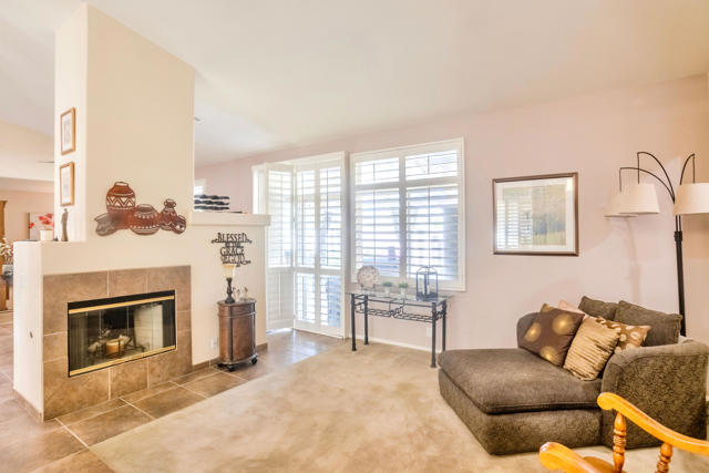 Image 6 of 24 For 69520 Siena Court
