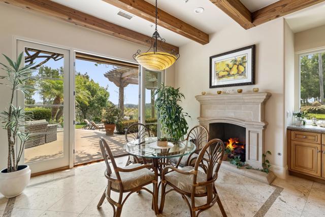 7057 Rancho Cielo, Rancho Santa Fe CA: https://media.crmls.org/mediaz/1235bee5-74f2-4cae-a5b9-bf009c1f87ad.jpg