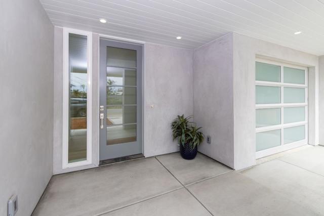 355 30th Avenue, Santa Cruz CA: https://media.crmls.org/mediaz/1236471b-1965-4314-a28f-833bba2a052a.jpg