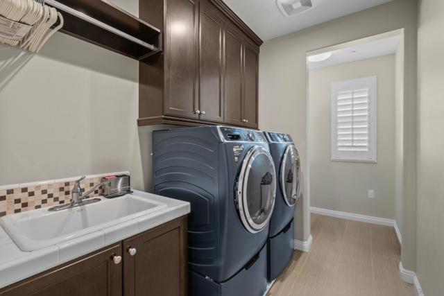 15255 Via Santa Vienta, San Diego CA: https://media.crmls.org/mediaz/123650fb-c171-4b0f-a2c3-2c7345bf2ea8.jpg