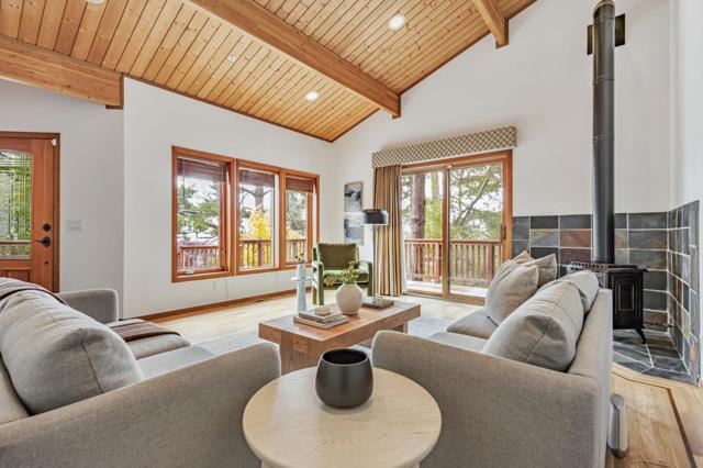 555 Avenue Portola, El Granada CA: https://media.crmls.org/mediaz/123aab4d-825a-47c2-8b8a-cd2af629f125.jpg