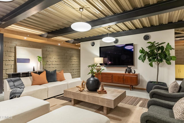 Detail Gallery Image 44 of 76 For 1155 Linda Vista Ave, Pasadena,  CA 91103 - 5 Beds | 6/2 Baths