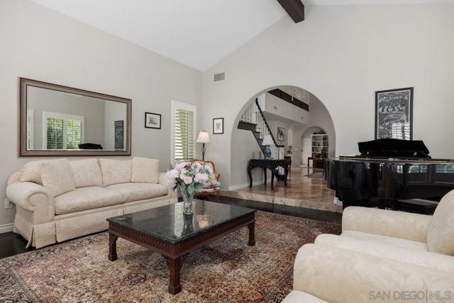 16274 COUNTRY DAY ROAD, Poway CA: https://media.crmls.org/mediaz/123d11f8-7c0e-4829-998b-3a614f06de26.jpg