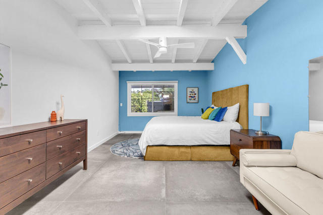 1075 E Sunny Dunes Road, Palm Springs, CA 92264