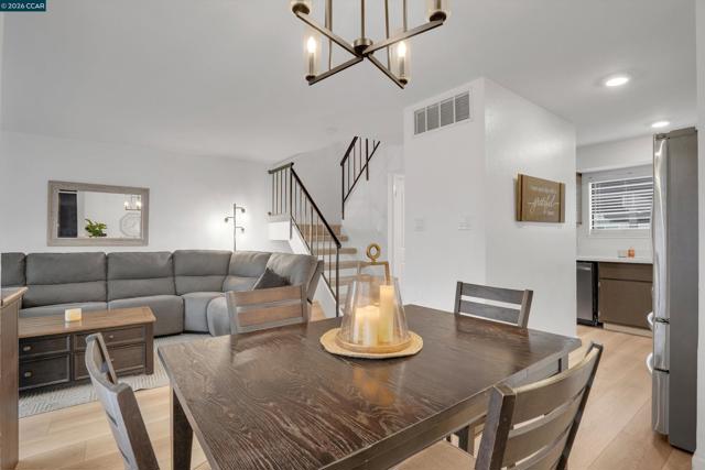 Image 7 of 35 For 1120 Kenwal Rd  C