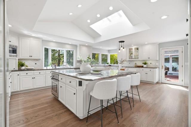 13525 Surrey Lane, Saratoga CA: https://media.crmls.org/mediaz/123e12ca-08dc-4ca7-a4f7-340b0591db93.jpg