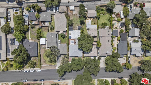 746 Valley View Avenue, Monrovia CA: https://media.crmls.org/mediaz/123e1cdb-a2e6-4b99-bcc1-a4abbd95b88c.jpg