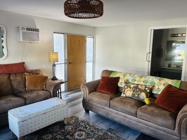 Detail Gallery Image 5 of 23 For 8301 Mission Gorge #189,  Santee,  CA 92071 - 2 Beds | 2 Baths