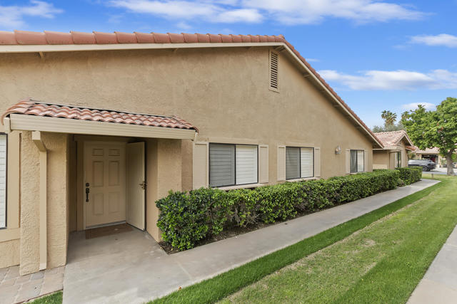 6 Maximo Way, Palm Desert, CA 92260