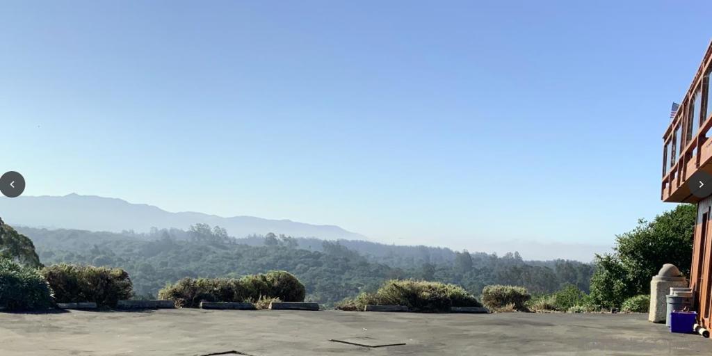 https://media.crmls.org/mediaz/123e7771-cdee-4d54-ade6-28f92cc8fd59.jpg?preset=X-Large
