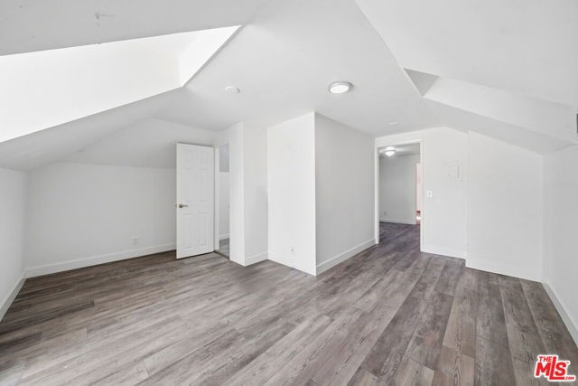 1147 S Westlake Avenue, Los Angeles CA: https://media.crmls.org/mediaz/123ea521-9dbd-4fb6-8322-c3889d405ade.jpg