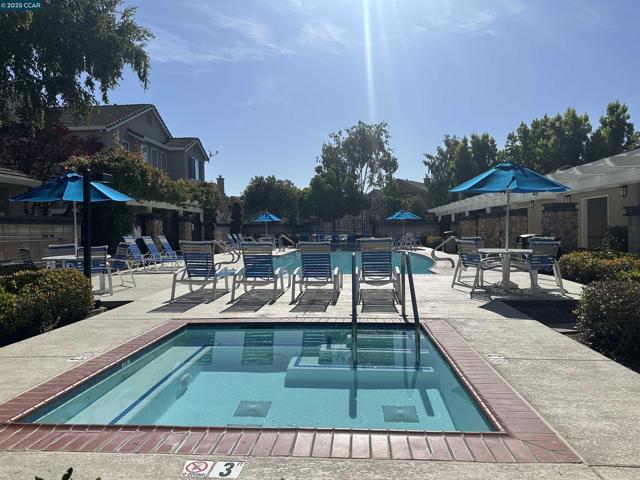6026 Condor St, Danville CA: https://media.crmls.org/mediaz/123f1e1c-7b2a-4485-aad8-5175e9024157.jpg
