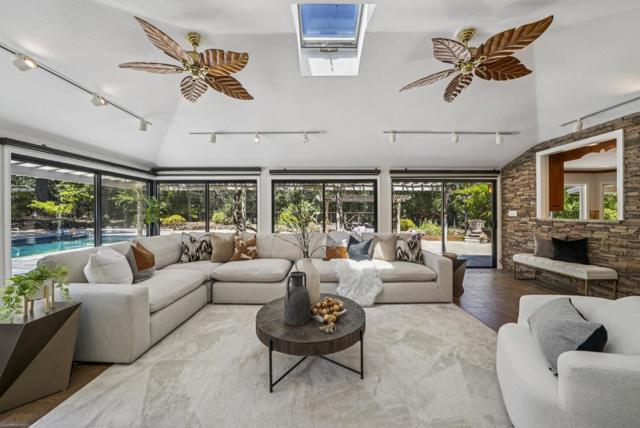 19521 Tweed Court, Saratoga CA: https://media.crmls.org/mediaz/123f86a1-7f62-4cc4-8031-efd2082bad78.jpg
