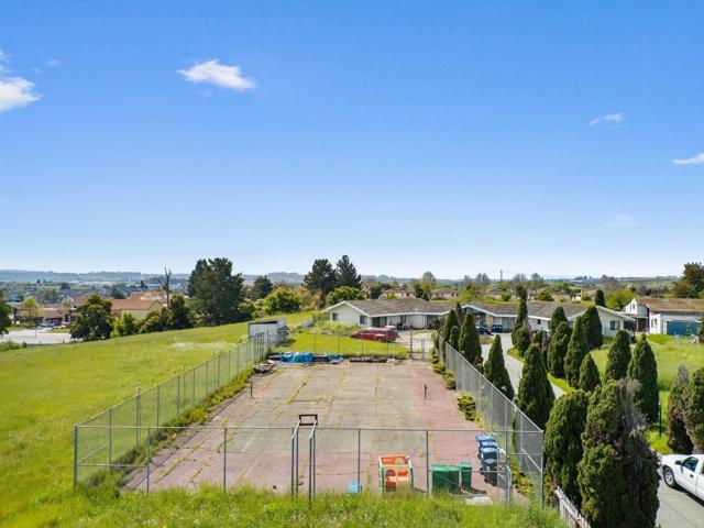 Image 15 of 19 For 40 Eileen Street