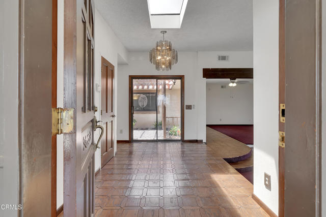Detail Gallery Image 7 of 52 For 1271 Cliff Ave, Fillmore,  CA 93015 - 4 Beds | 2/1 Baths