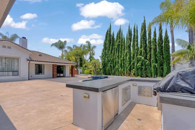 Detail Gallery Image 22 of 22 For 410 Milagrosa Cir, Chula Vista,  CA 91910 - 5 Beds | 4/1 Baths