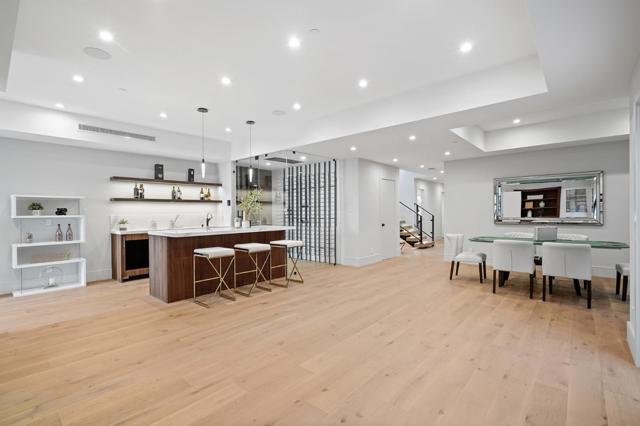 Image 32 of 46 For 543 Tennyson Avenue