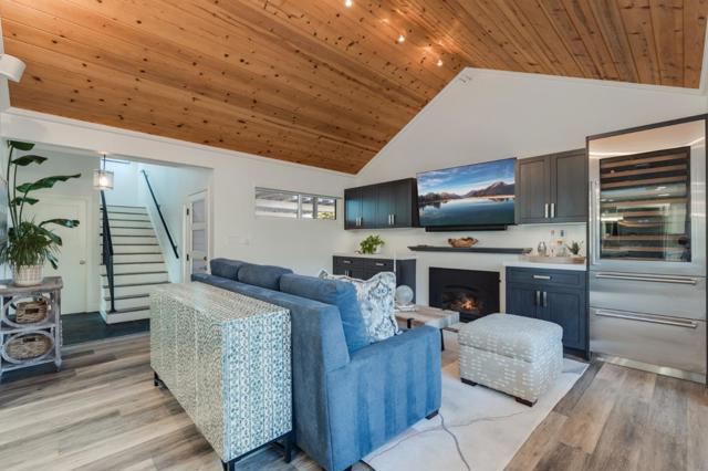 129 Santa Cruz Avenue, Aptos CA: https://media.crmls.org/mediaz/1241e2d5-a3a1-4e54-968f-0503430d2e5f.jpg