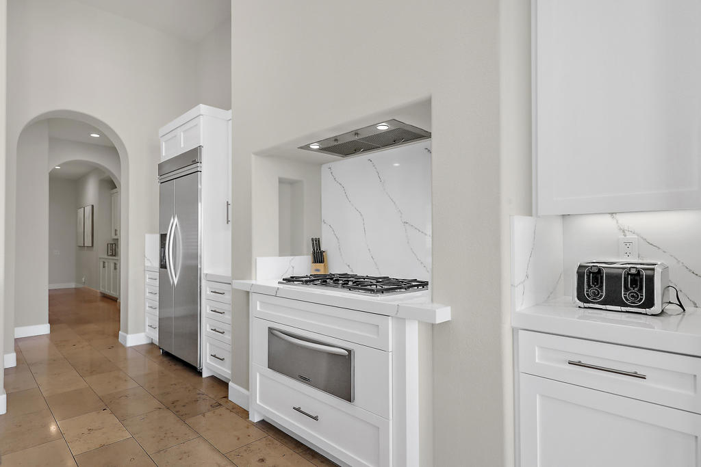 MLS #219130894DA img 2