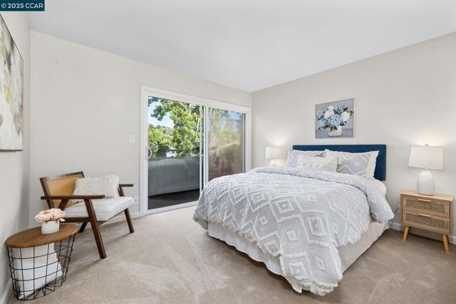 9 Glen Dr, Fairfax CA: https://media.crmls.org/mediaz/1243024a-968c-4a50-b63b-643a3202af92.jpg