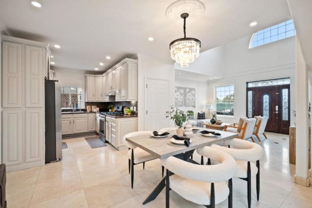 381 Huntington Avenue, San Bruno CA: https://media.crmls.org/mediaz/12441803-372d-4cf3-ba34-dc921f2d8e47.jpg