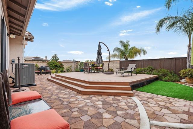 601 Carnation Court, San Marcos CA: https://media.crmls.org/mediaz/12441fcf-169b-48f9-aa82-e54389df5ac1.jpg