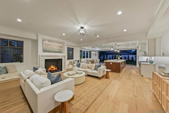 910 Balboa, Coronado CA: https://media.crmls.org/mediaz/1244b183-eafa-4d10-b600-78b30c289e9d.jpg