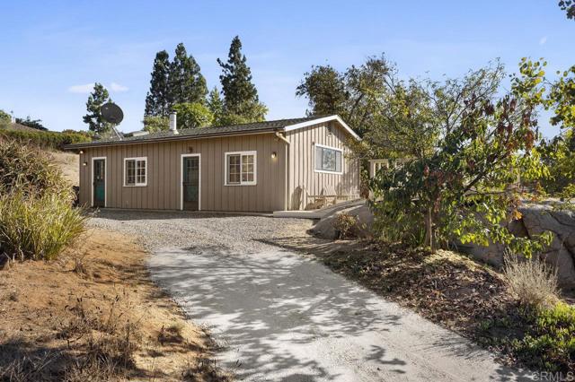 Image 40 of 55 For 31123 Manzanita Crest Road