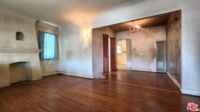 829 North Valley Street photo 2
