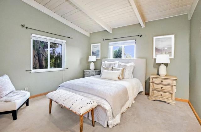 1068 Central Boulevard, Hayward CA: https://media.crmls.org/mediaz/12487dc9-9572-46c6-8d9f-682a07e4e127.jpg