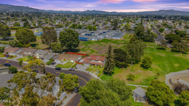 1014 N Modesto Avenue, Camarillo CA: https://media.crmls.org/mediaz/124958a0-ccd9-4089-bbab-8ea382d5b3bb.jpg