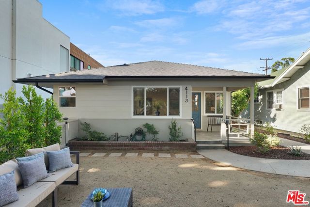 4113 Lincoln Avenue, Culver City CA: https://media.crmls.org/mediaz/124a053c-6909-4c8d-b659-1463e7ea2ab0.jpg