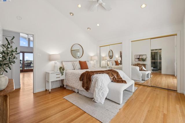 2140 Pullman Ave, Belmont CA: https://media.crmls.org/mediaz/124d1ef8-040c-45f1-9d0d-8eebeb45bfa9.jpg