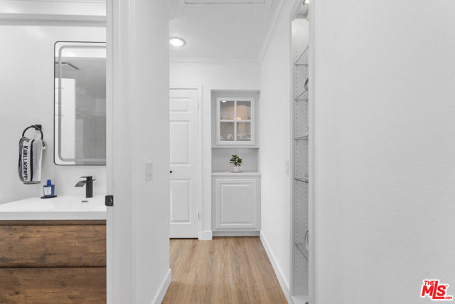 532 Riviera Court, Fullerton CA: https://media.crmls.org/mediaz/124daafe-1755-4ba6-85d0-2365457e8fc8.jpg