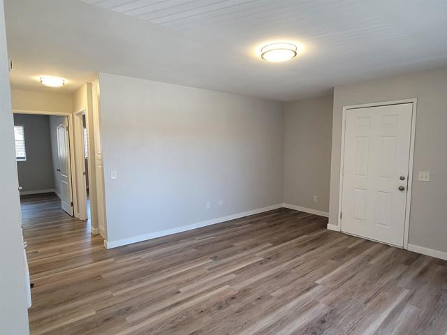 3557 Kenora Dr, Spring Valley CA: https://media.crmls.org/mediaz/124defd2-d691-4dd8-b5dd-8ea191fa3060.jpg