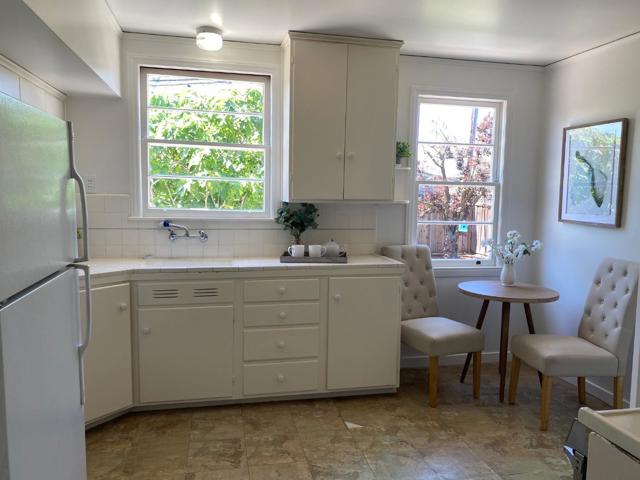 1408 Birch Avenue, San Mateo CA: https://media.crmls.org/mediaz/124df6af-eab6-481d-a065-1b93bdb2e036.jpg