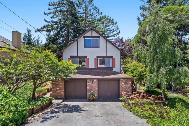 388 Belle Monti Court, Aptos CA: https://media.crmls.org/mediaz/124e02b3-1e68-4c3f-b22e-83ef89202433.jpg