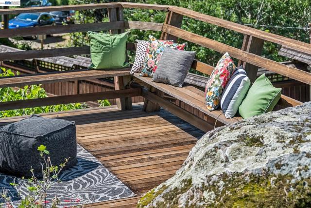 Image 10 of 60 For 491 Vincente Avenue